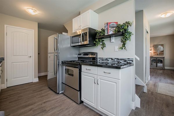 Manitou Village kitchen